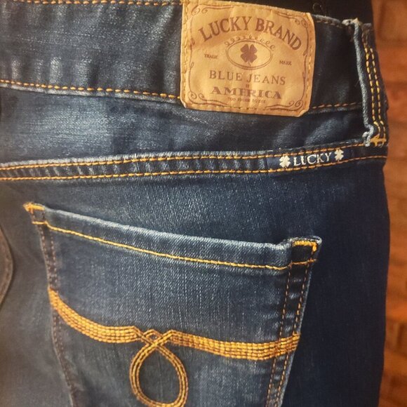 Lucky "Lola Straight" Dark Blue Denim with Contrast Stitching - Size 10/30 - Picture 4 of 11